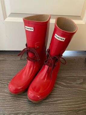 Hunter Red Lace-Up Women's Rain Boots